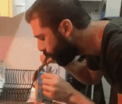 1687904023539.gif