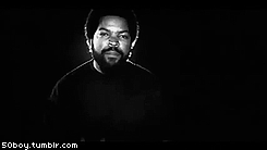 1696379582081.gif
