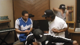 1699153825001.gif