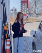 1699887105410.gif