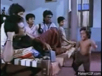 bGR9JB.gif