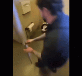 1723043375641.gif