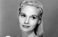 EvaMarieSaint.jpg