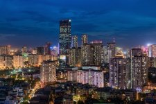 Hanoi_skyline_at_night.jpg