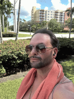 1760553240474.gif