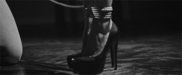 tumblr_obkdyhVmj01snveiyo1_500.gif