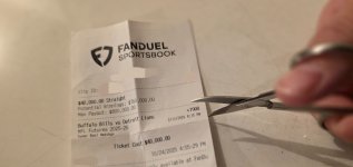 20251127_235240.jpg 20251127_235240.jpg